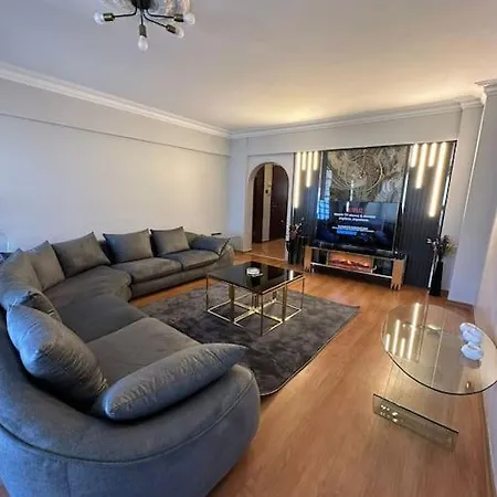 5+2 Flat With Bosphorus Seaview Διαμέρισμα *